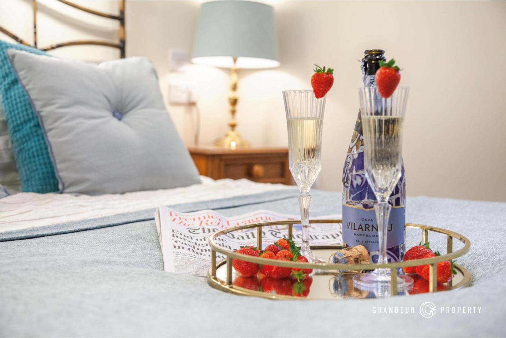 The Gardenside Apartment By Grandeur Property Bournemouth Zewnętrze zdjęcie